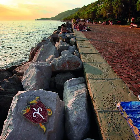 L'oasi Nel Cuore Di * Trieszt